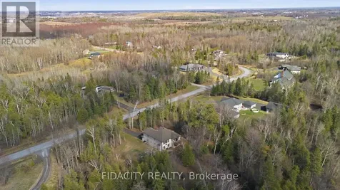 152 Wilbert Cox Drive Ottawa ON K0A 1L0