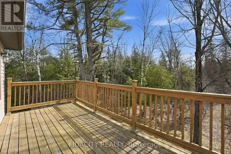 152 Wilbert Cox Drive Ottawa ON K0A 1L0