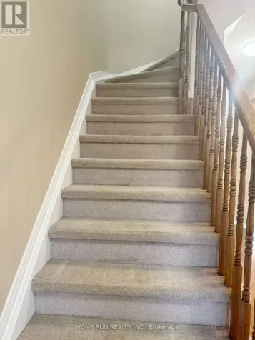 212 Losino Crescent Ottawa ON K2V 0E4