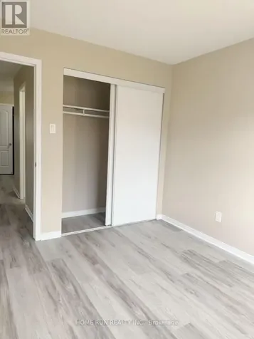 212 Losino Crescent Ottawa ON K2V 0E4
