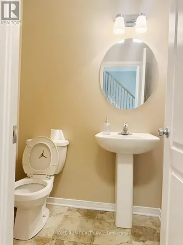 212 Losino Crescent Ottawa ON K2V 0E4