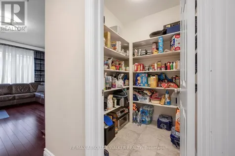 11 Tradewinds Drive Ottawa ON K2G 6Y4
