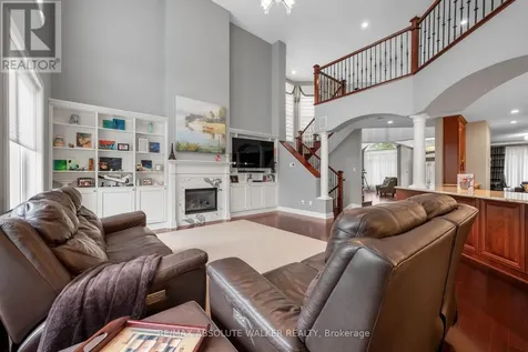 11 Tradewinds Drive Ottawa ON K2G 6Y4