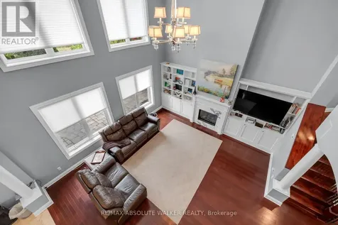 11 Tradewinds Drive Ottawa ON K2G 6Y4
