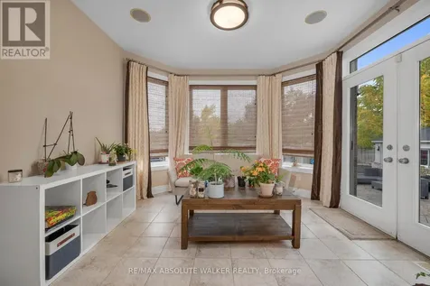 11 Tradewinds Drive Ottawa ON K2G 6Y4