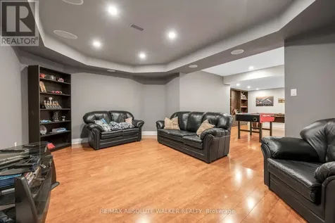 11 Tradewinds Drive Ottawa ON K2G 6Y4