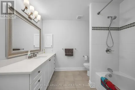 11 Tradewinds Drive Ottawa ON K2G 6Y4