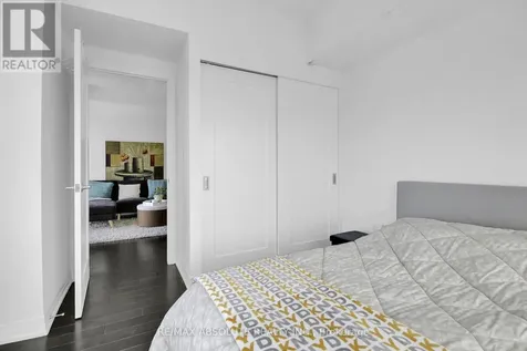 805 Carling Avenue Ottawa ON K1S 5W9