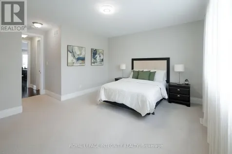 224 Ponderosa Street Ottawa ON K2S 1E7