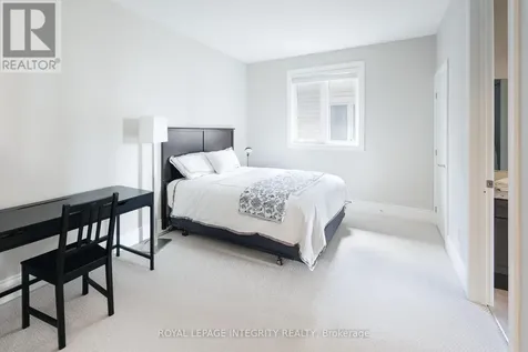224 Ponderosa Street Ottawa ON K2S 1E7