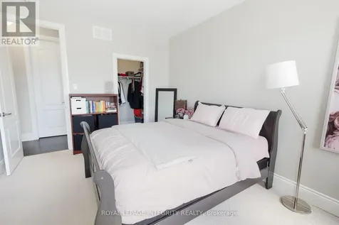 224 Ponderosa Street Ottawa ON K2S 1E7
