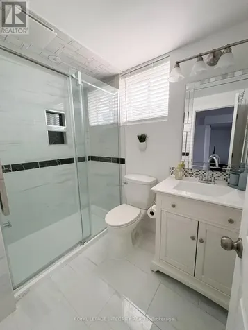 224 Ponderosa Street Ottawa ON K2S 1E7