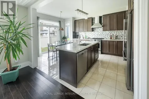 224 Ponderosa Street Ottawa ON K2S 1E7
