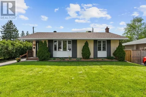 1056 Hindley Street Ottawa ON K2B 5M1