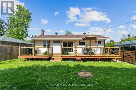1056 Hindley Street Ottawa ON K2B 5M1