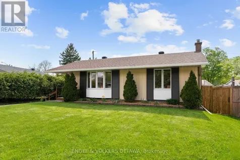 1056 Hindley Street Ottawa ON K2B 5M1
