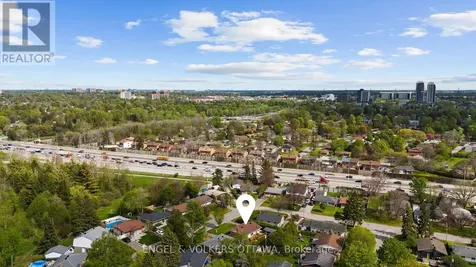 1056 Hindley Street Ottawa ON K2B 5M1
