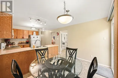 5968 Meadowglen Drive Ottawa ON K1C 5Y2