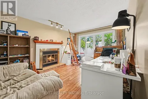 5968 Meadowglen Drive Ottawa ON K1C 5Y2