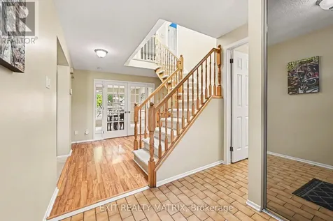 5968 Meadowglen Drive Ottawa ON K1C 5Y2