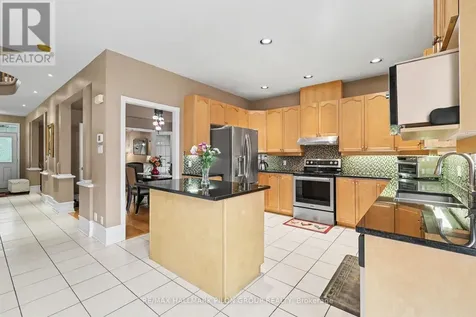 2039 Calico Crescent Ottawa ON K4A 4L7