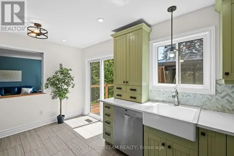 14 Greer Street Ottawa ON K2S 1H8