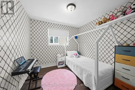 14 Greer Street Ottawa ON K2S 1H8
