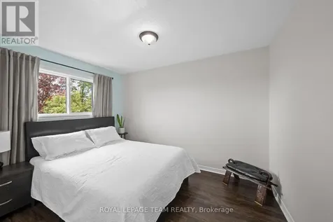 14 Greer Street Ottawa ON K2S 1H8