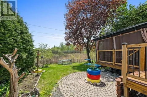 14 Greer Street Ottawa ON K2S 1H8