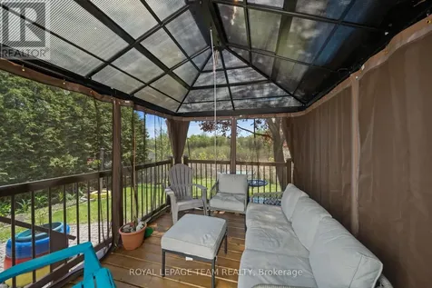 14 Greer Street Ottawa ON K2S 1H8