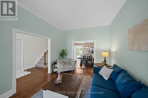 14 Greer Street Ottawa ON K2S 1H8