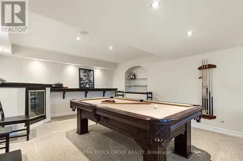 1000 Crestwood Drive Brockville ON K6V 7N1