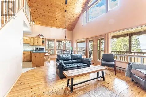 102 North Star Road Bonfield ON P0H 1E0