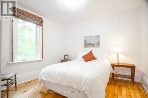 348 Esther Street Pembroke ON K8A 3C8
