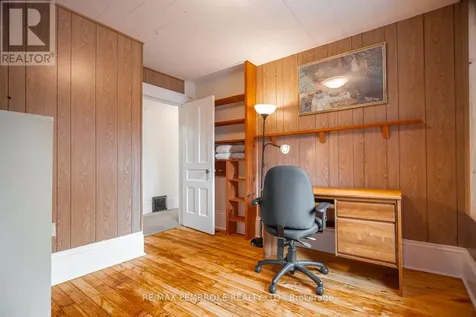348 Esther Street Pembroke ON K8A 3C8