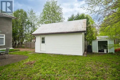 348 Esther Street Pembroke ON K8A 3C8