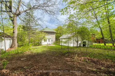 348 Esther Street Pembroke ON K8A 3C8