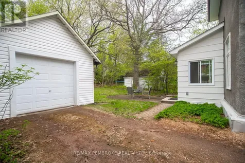 348 Esther Street Pembroke ON K8A 3C8