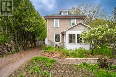 348 Esther Street Pembroke ON K8A 3C8