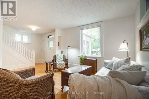 348 Esther Street Pembroke ON K8A 3C8