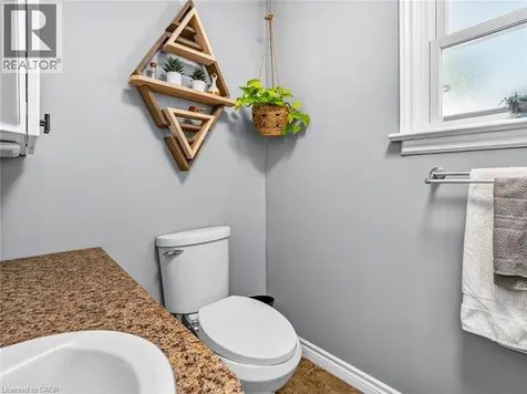 21 Hilda Street St. Catharines ON L2S 1Z7