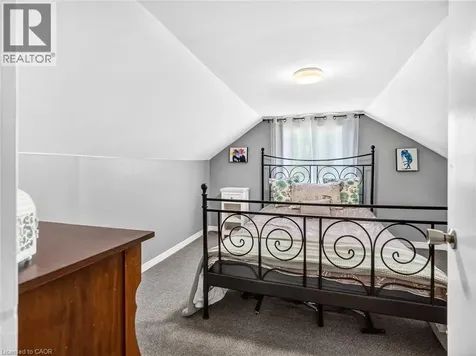 21 Hilda Street St. Catharines ON L2S 1Z7