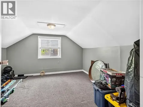 21 Hilda Street St. Catharines ON L2S 1Z7
