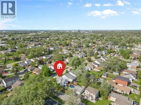 21 Hilda Street St. Catharines ON L2S 1Z7