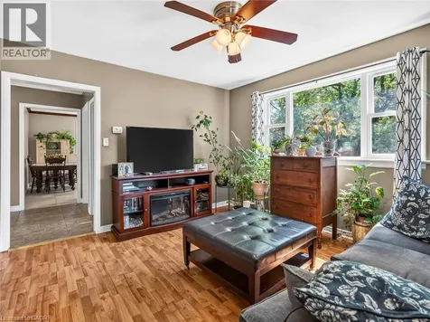 21 Hilda Street St. Catharines ON L2S 1Z7
