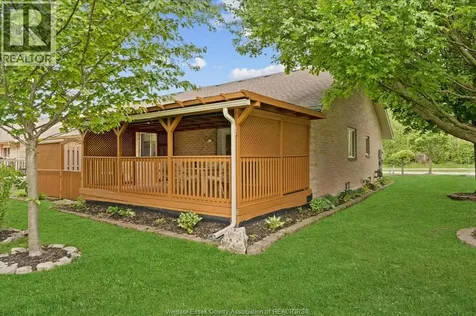 1997 Blue Heron Drive Windsor ON N8P 1P6