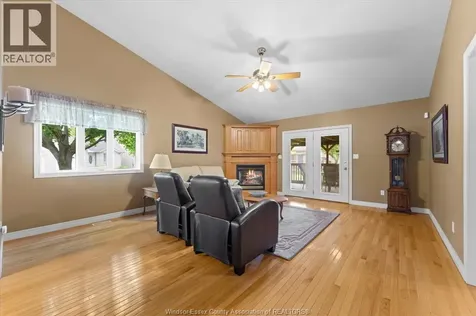 1997 Blue Heron Drive Windsor ON N8P 1P6