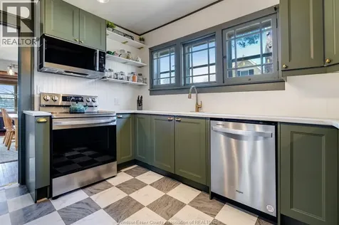 20 Mill Street West Kingsville ON N9Y 1V9