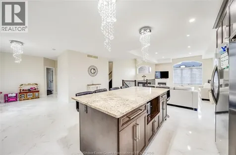 1649 Barkley Avenue Windsor ON N8P 0E8