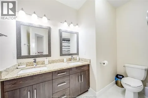 1649 Barkley Avenue Windsor ON N8P 0E8